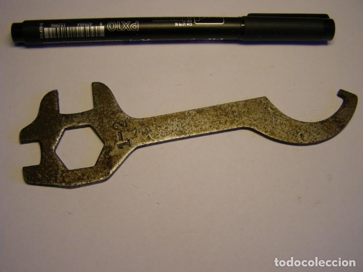 Coches y Motocicletas: Llave antigua para motos y bicicletas, multiusos. N&ordm; 7