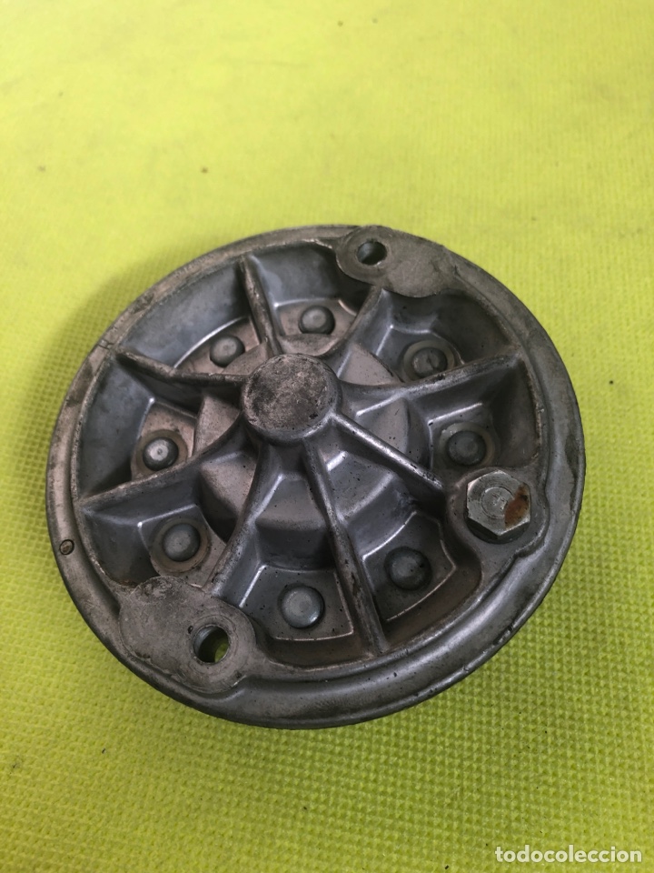 Coches y Motocicletas: TAPA ARRANQUE LADO ESCOBILLAS-LUCAS 54255955 ( LAND ROVER di&eacute;sel-MASEY FERGUSON-TRACTOR EBRO)