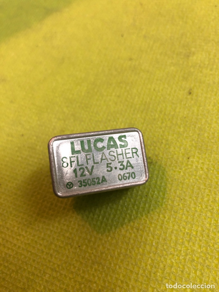 Automobili e Motociclette: FUSIBLE T&Eacute;RMICO- LUCAS 12V 5.3A ( TRACTORES FORD Y VARIOS)