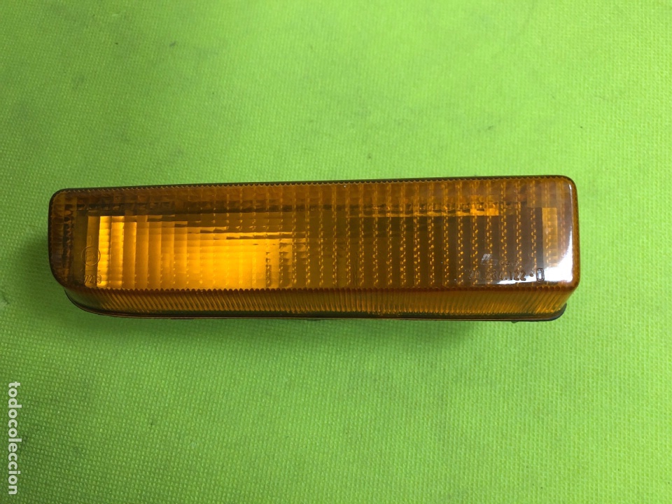 Autos und Motorr&auml;der: PILOTO INTERMITENTE DELANTERO DERECHO 20284122 ( FORD FIESTA del 76 al 84 )