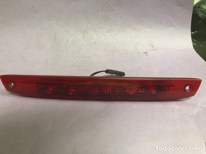 Automobili e Motociclette: TERCERA LUZ DE FRENO ( FORD FOCUS 2006 )