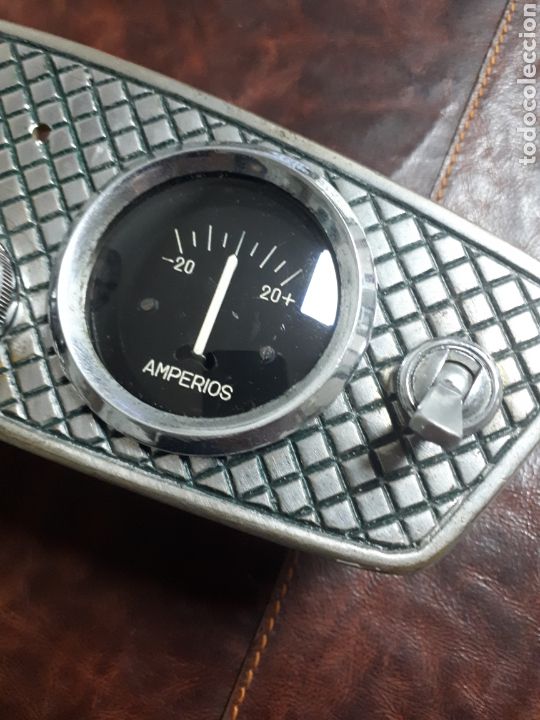 Coches y motocicletas: Cuadro Instrumentos clasico. - Foto 4