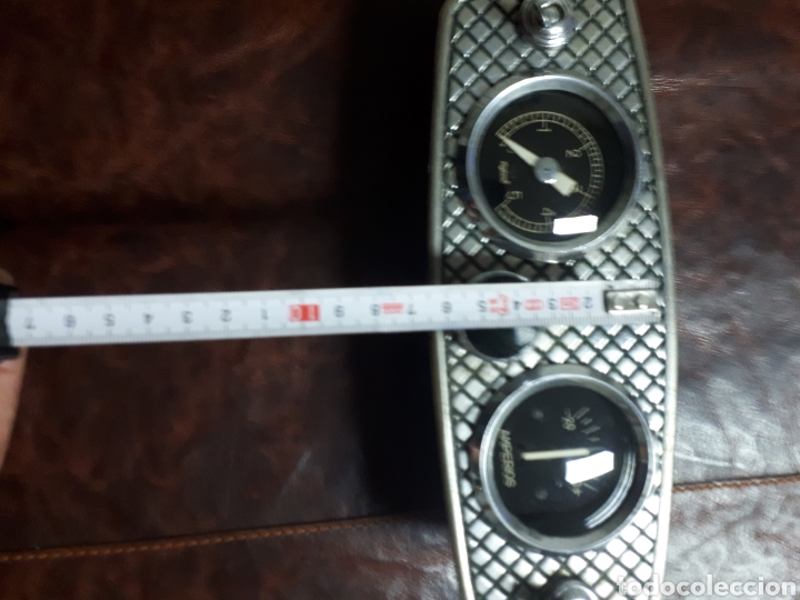 Coches y motocicletas: Cuadro Instrumentos clasico. - Foto 5