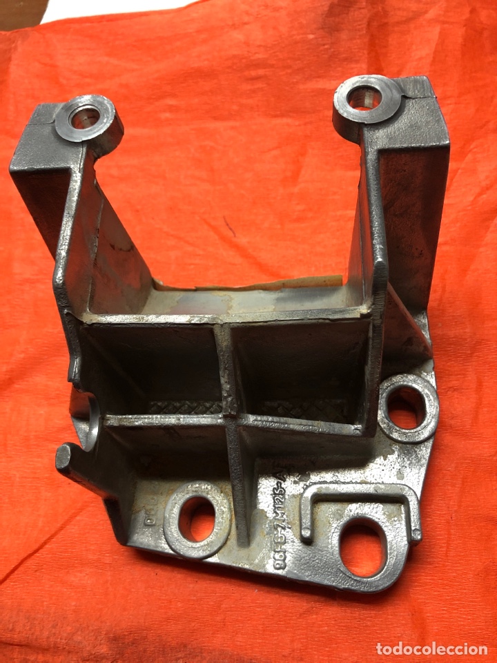Automobili e Motociclette: SOPORTE CAMBIO DELANTERO IZQUIERDO- 96FB7M125AF ( FORD FIESTA 96 )