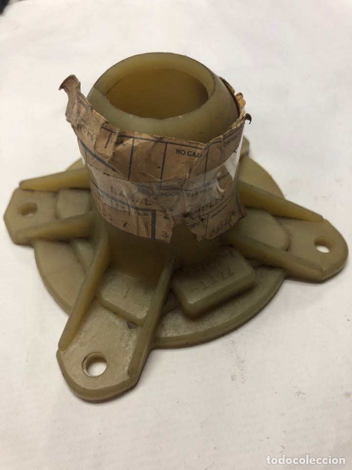 Autos und Motorr&auml;der: SALIDA PALANCA CAJA DE CAMBIOS-6036149 ( FORD FIESTA del 76 al 89 )