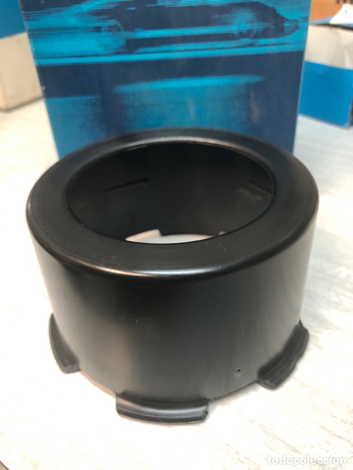Automobili e Motociclette: EMBELLECEDOR RUEDA TRASERA-1954453 ( FORD MAVERICK del 93 al 96 )