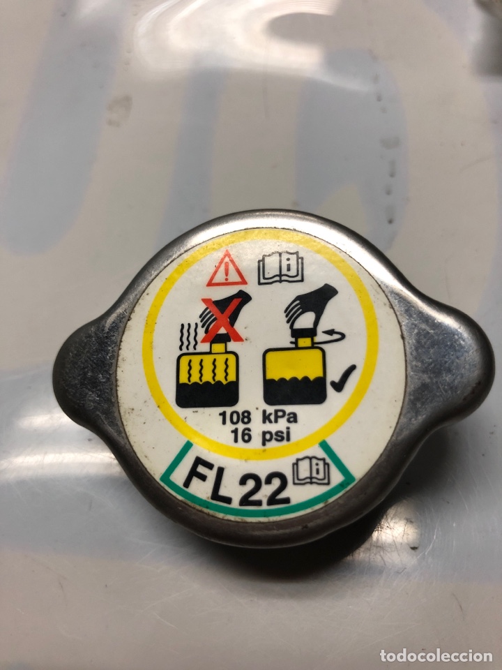 Autos und Motorr&auml;der: TAP&Oacute;N RADIADOR FL22 ( FORD MAVERICK- NISSAN TERRANO)