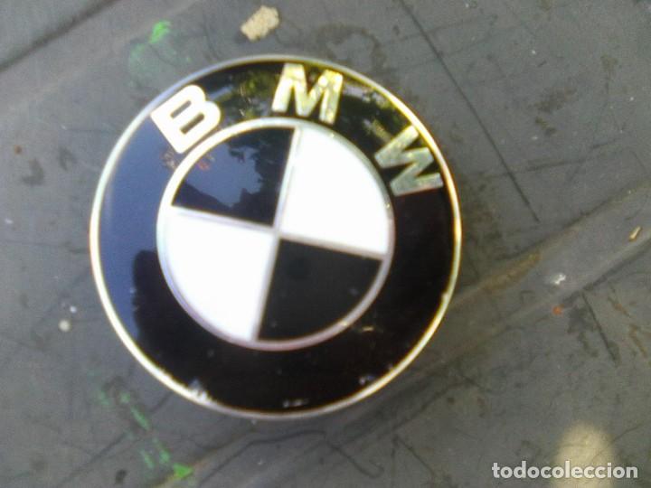 Automobili e Motociclette: BMW - Anagrama embellecedor original - 5,50 cms - con pesta&ntilde;as...