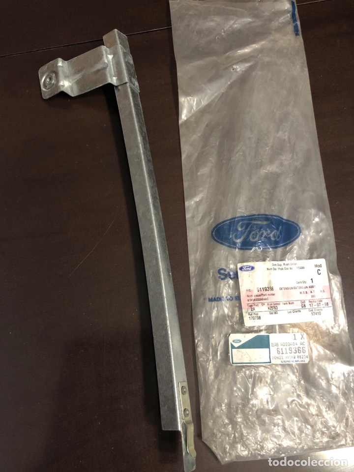 Automobili e Motociclette: EXTENSI&Oacute;N GUIA CRISTAL PUERTA DERECHA-6129366 ( FORD ESCORT-ORION del 86 al 90 )