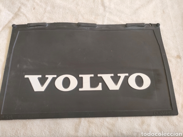 Coches y motocicletas: Faldilla Volvo - Foto 1