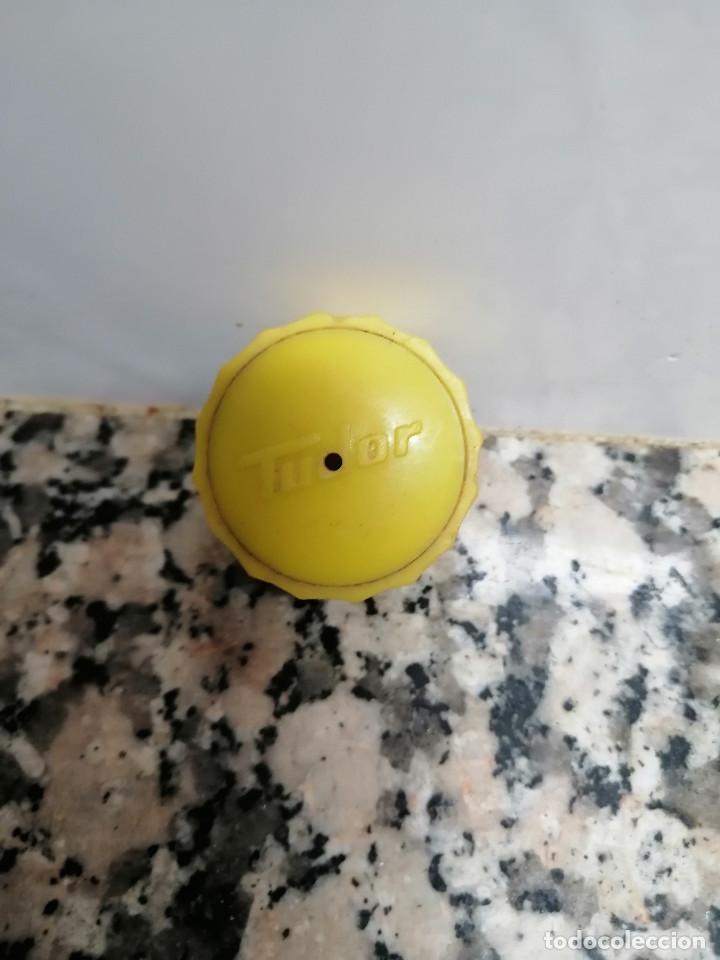 Autos und Motorr&auml;der: ANTIGUO TAPON PLASTICO TUDOR