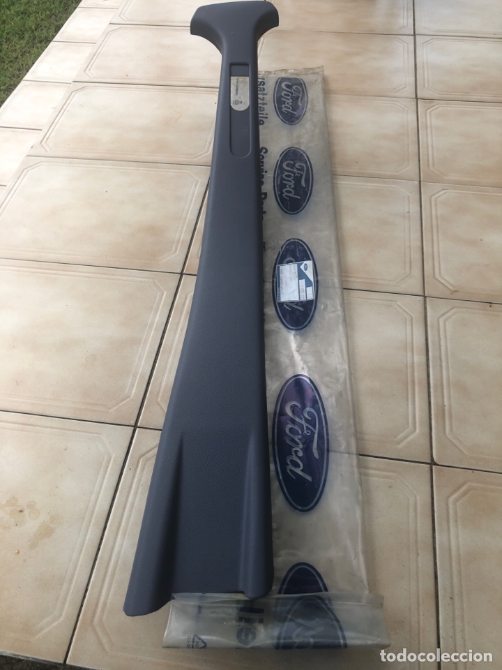 Autos und Motorr&auml;der: REVESTIMIENTO DERECHO TAPIZADO LATERAL-1008695 ( FORD FIESTA del 95 al 98 )