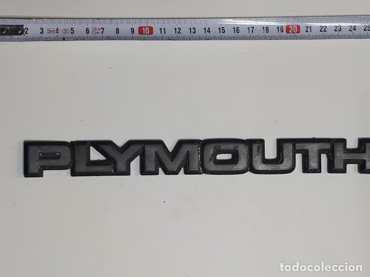 Autos und Motorr&auml;der: Emblema PLYMOUTH.