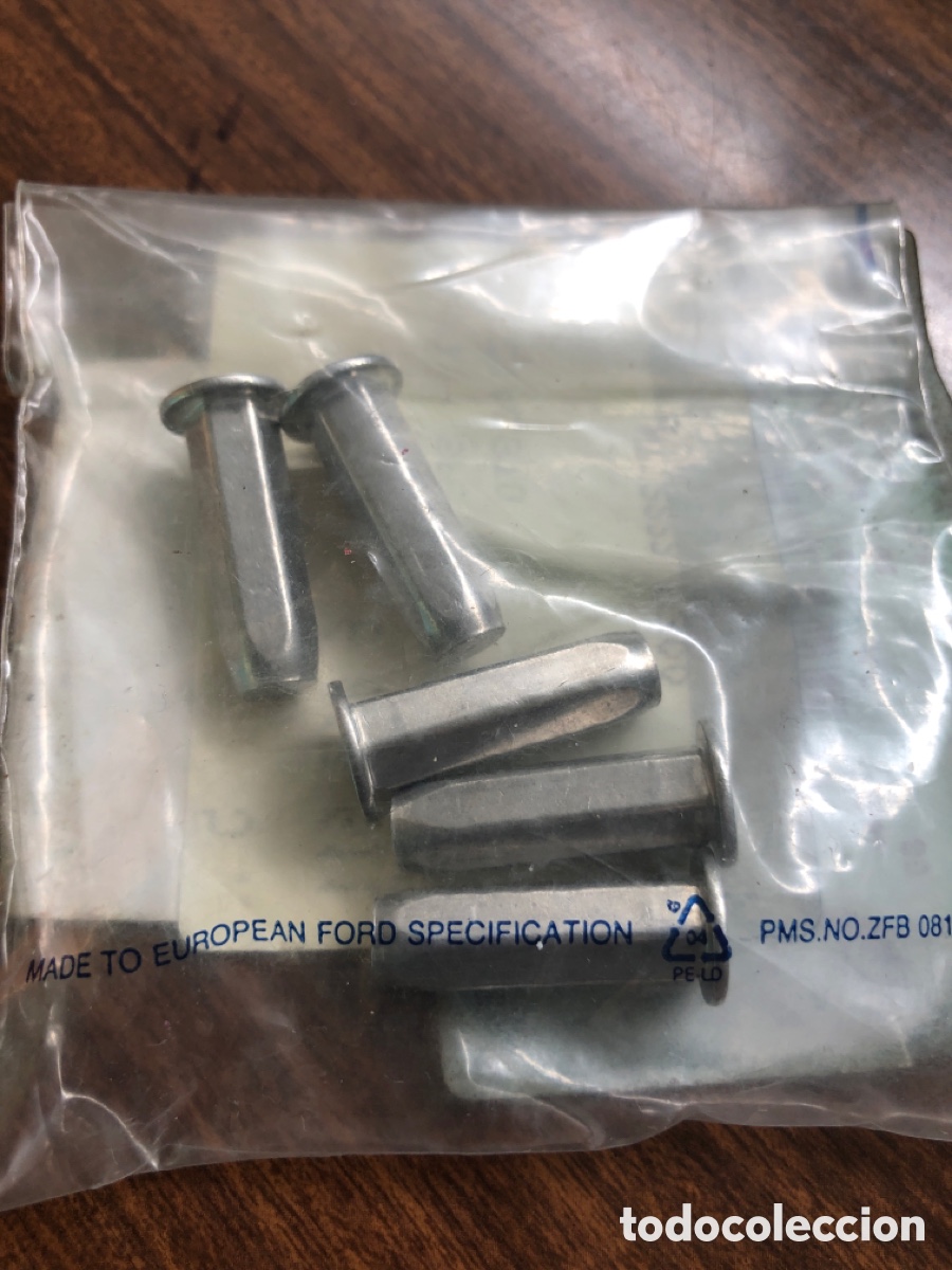Autos und Motorr&auml;der: TAP&Oacute;N ESPECIAL PANEL TRASERO INF,PARACHOQUES-6815611 ( FORD ESCORT-ORION del 92 al 95 )