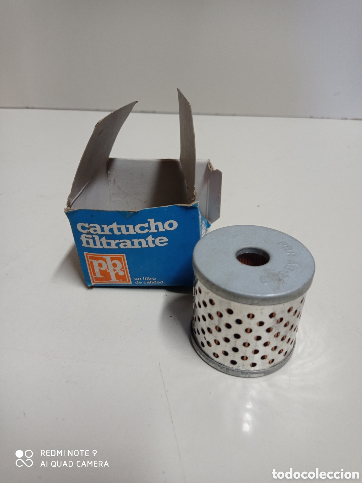 Autos und Motorr&auml;der: Antiguo recambio de coche cl&aacute;sico, cartucho filtrante PBR. En su caja algo deteriorada. P.B.R.
