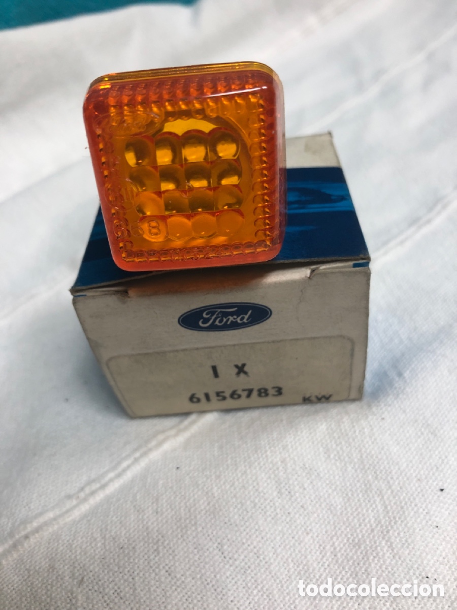 Autos und Motorr&auml;der: LUZ INDICADORA LATERAL- 6156783 ( FORD FIESTA del 89 al 94 )