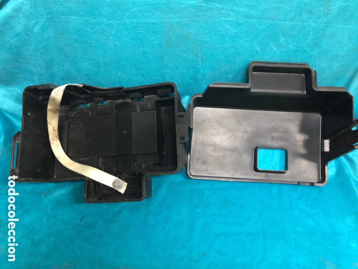Automobili e Motociclette: BANDEJA Y TAPA BATER&Iacute;A 98AB10723-98AB10A659 ( FORD FOCUS 98-2004 )
