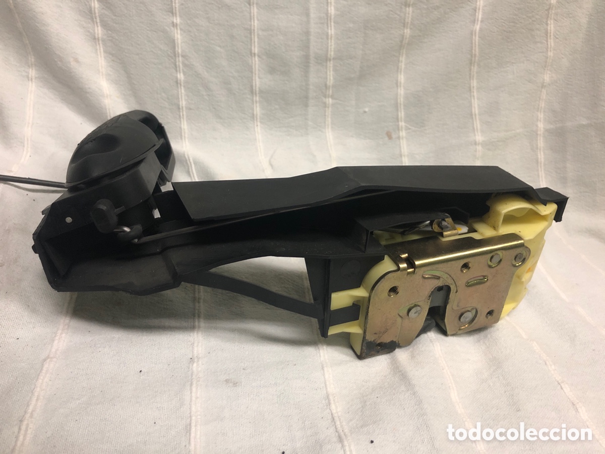 Autos und Motorr&auml;der: CERRADURA PUERTA DELANTERA DERECHA- XS41-A22500 -FOCUS 5 puertas del 98 al 2004 )
