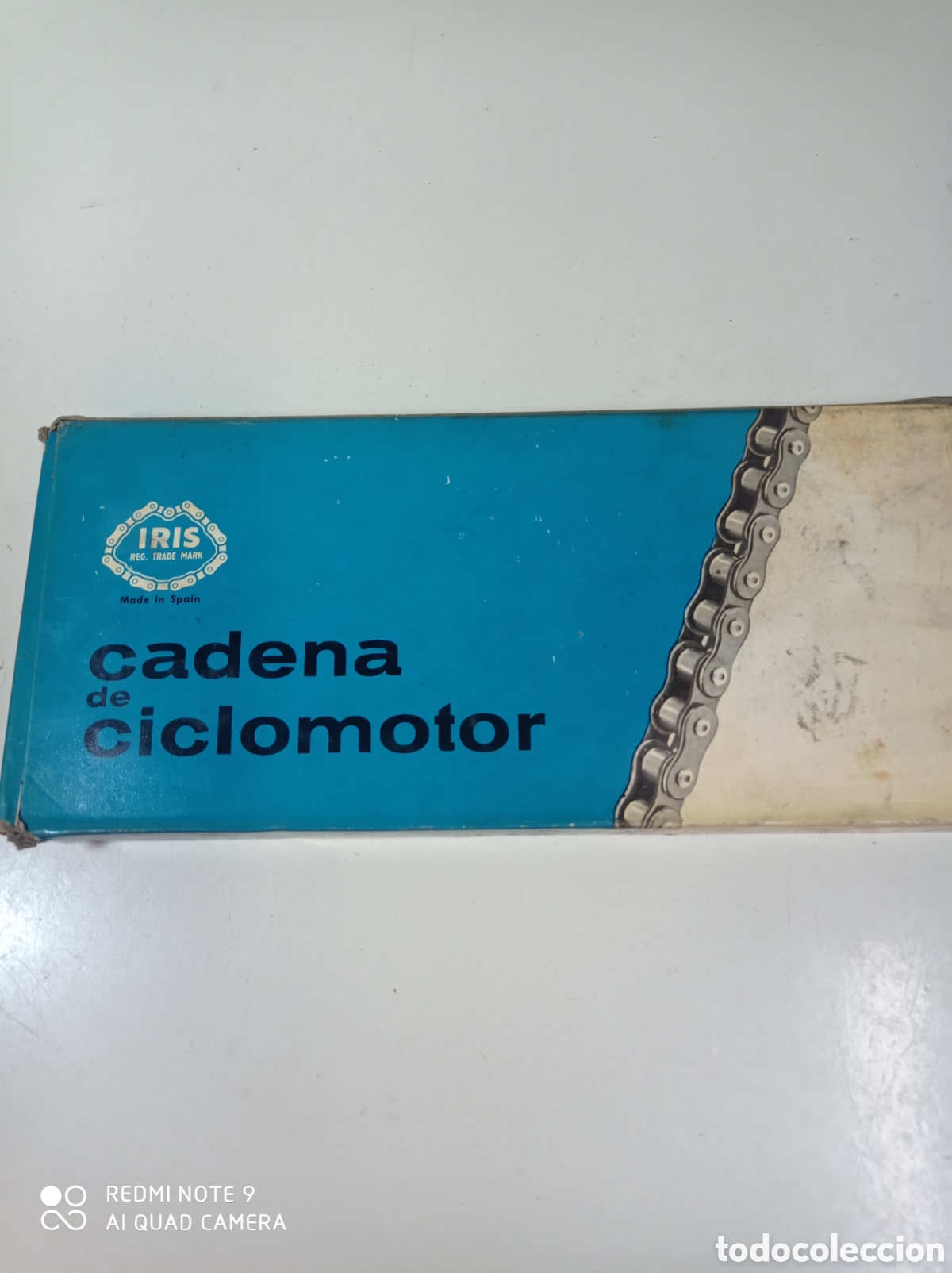 Autos und Motorr&auml;der: Antigua cadena marca IRIS para ciclomotores antiguos y cl&aacute;sicos. Made in Spain, Espa&ntilde;a. Esta nueva