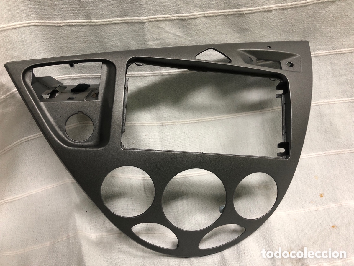 Autos und Motorr&auml;der: PANEL CENTRAL SALPICADERO-98AB-A046A04 ( FORD FOCUS 98 )