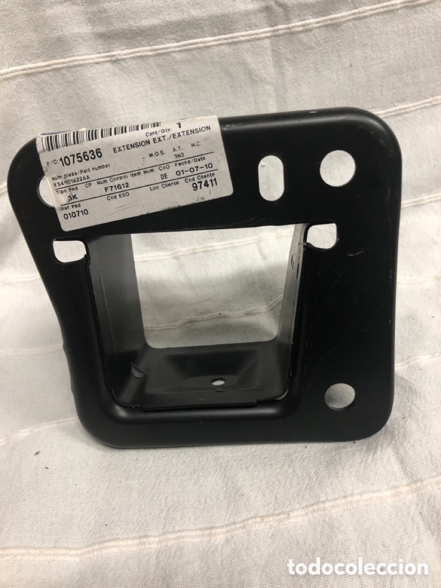 Autos und Motorr&auml;der: EXTENSI&Oacute;N LARGUERO DELANTERO DERECHO- 1075636 ( FORD FOCUS 98-2005 )