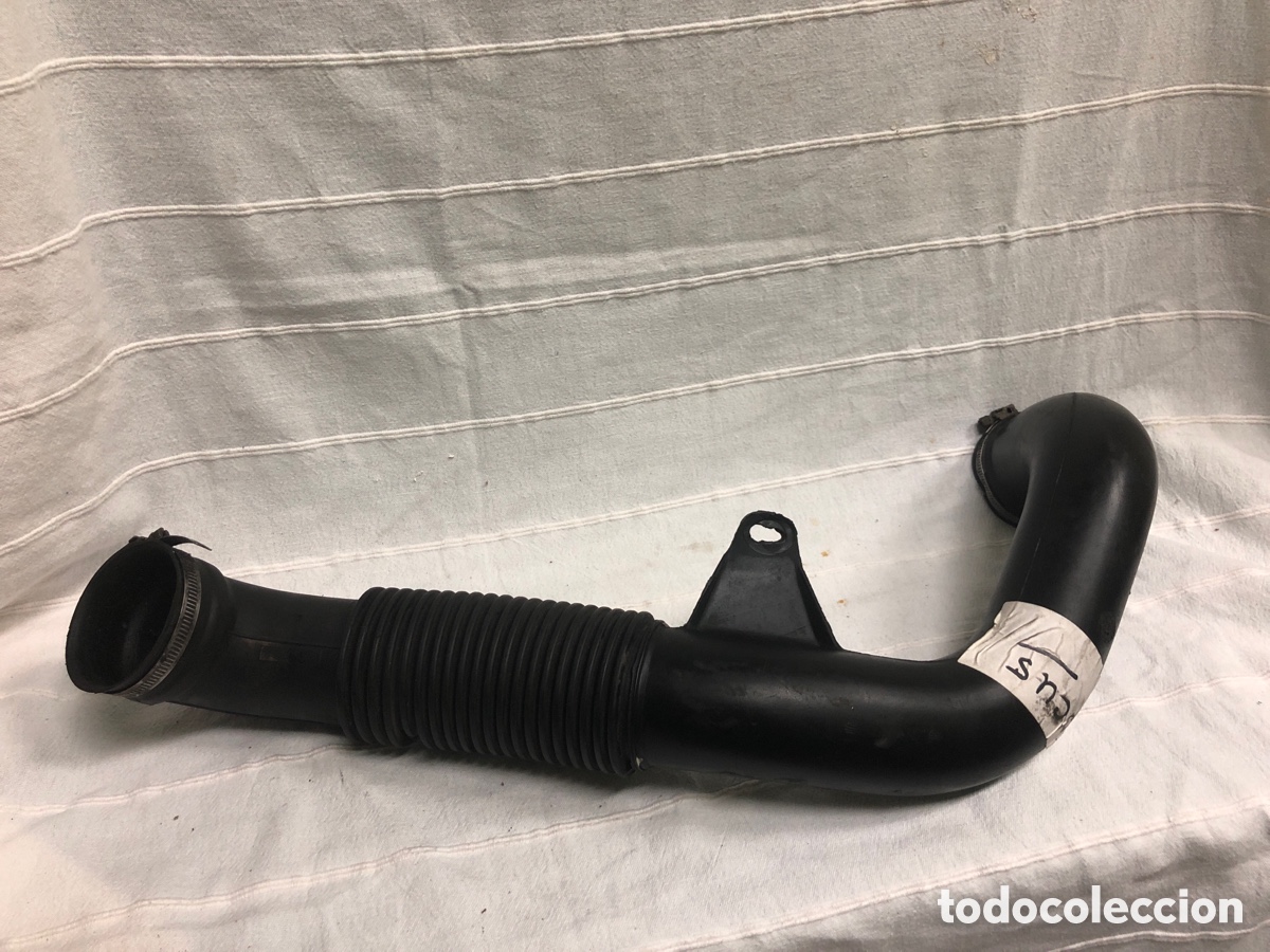 Autos und Motorr&auml;der: TUBO DE FILTRO AIRE-9614608880 ( FORD FOCUS 98 )