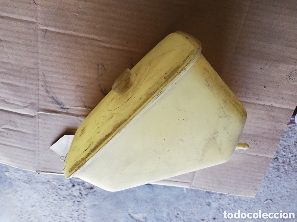 Autos und Motorr&auml;der: Vaso o botella expansi&oacute;n Seat 131