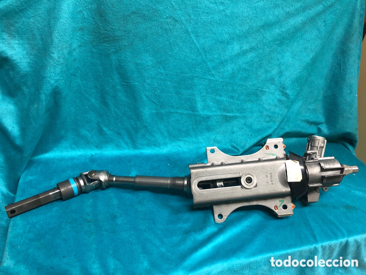 Autos und Motorr&auml;der: CA&Ntilde;A DE DIRECCI&Oacute;N-05014803 ( FORD FOCUS 1,600 gasolina)