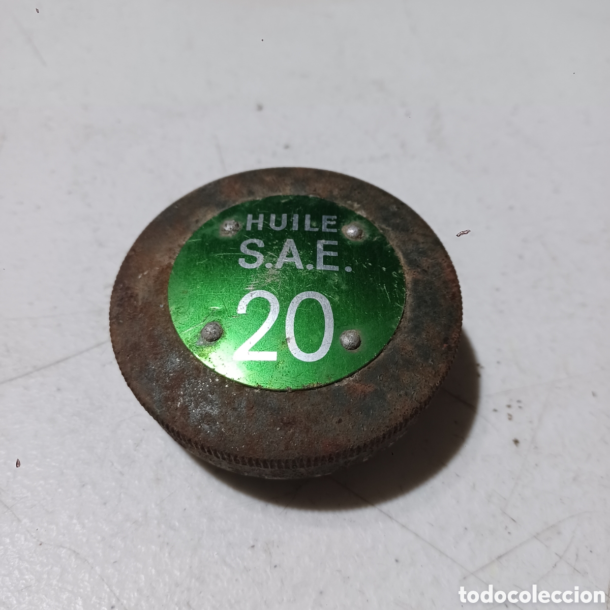 Coches y Motocicletas: Muy antiguo tapon radiador o gasolina CITROEN DS 11 CV