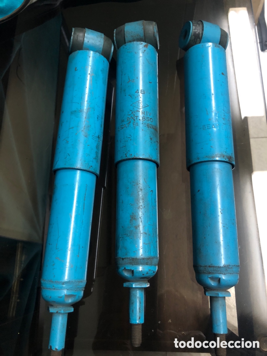 Coches y Motocicletas: AMORTIGUADOR DELANTERO&mdash;CASA 156205,0 ( SEAT 850 )