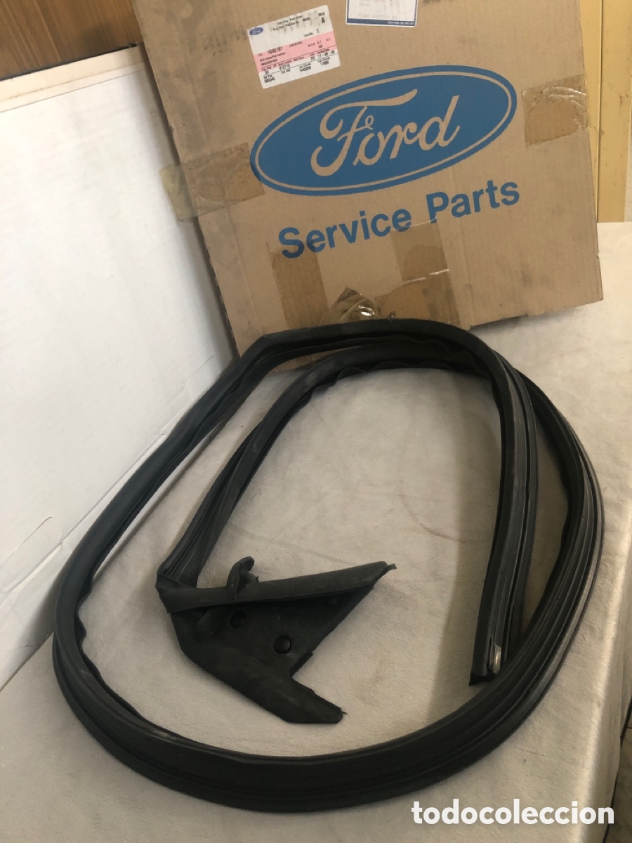 Autos und Motorr&auml;der: JUNTA TRASERA IZQUIERDA DE PILAR &ldquo;A&rdquo; - 1045191 ( FORD ESCORT del 95 al 2001 )