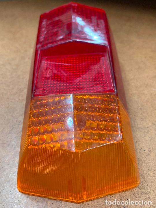 Autos und Motorr&auml;der: Antiguo piloto de Citroen 2CV. Ver fotos