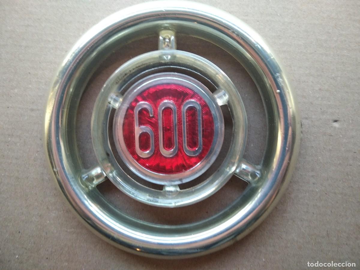 Automobili e Motociclette: ORIGINAL ANAGRAMA PARILLA COCHE FIAT 600 DE METAL CROMADO,A&Ntilde;OS '60.