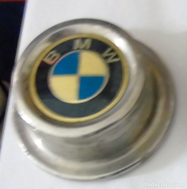 Autos und Motorr&auml;der: ANTIGUO EMBELLECEDOR BMW
