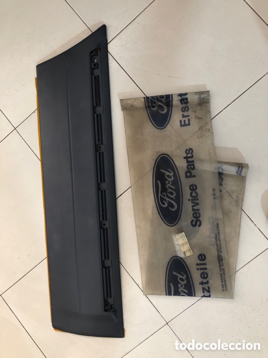Autos und Motorr&auml;der: MOLDURA-1625929 ( FORD SCORPIO 85 )