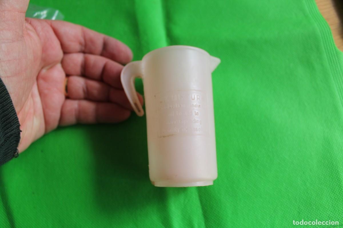  Vintage Vespa Mixing Cup 2%