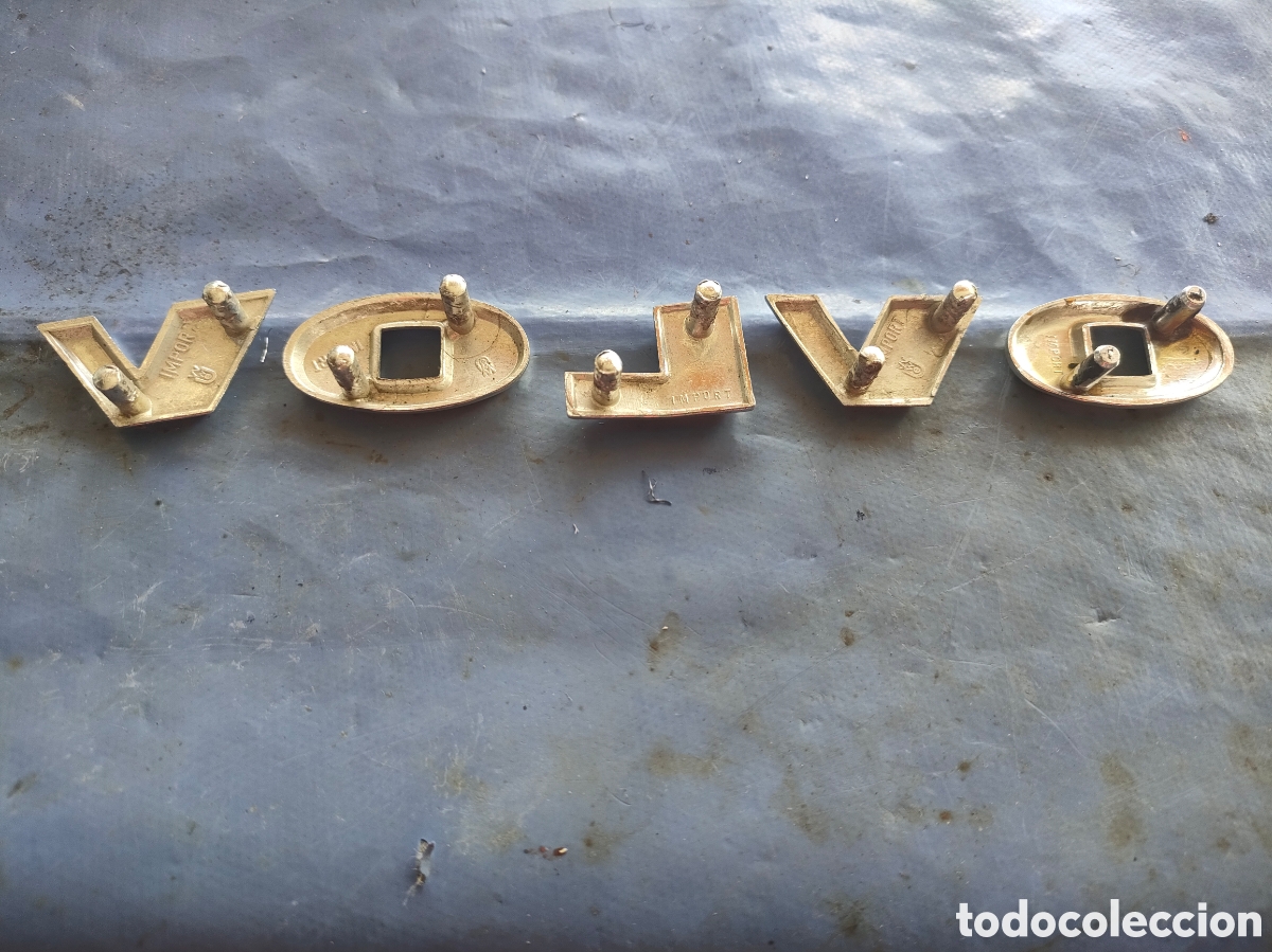 Coches y motocicletas: Letras Volvo de Amazon. Emblema. - Foto 2
