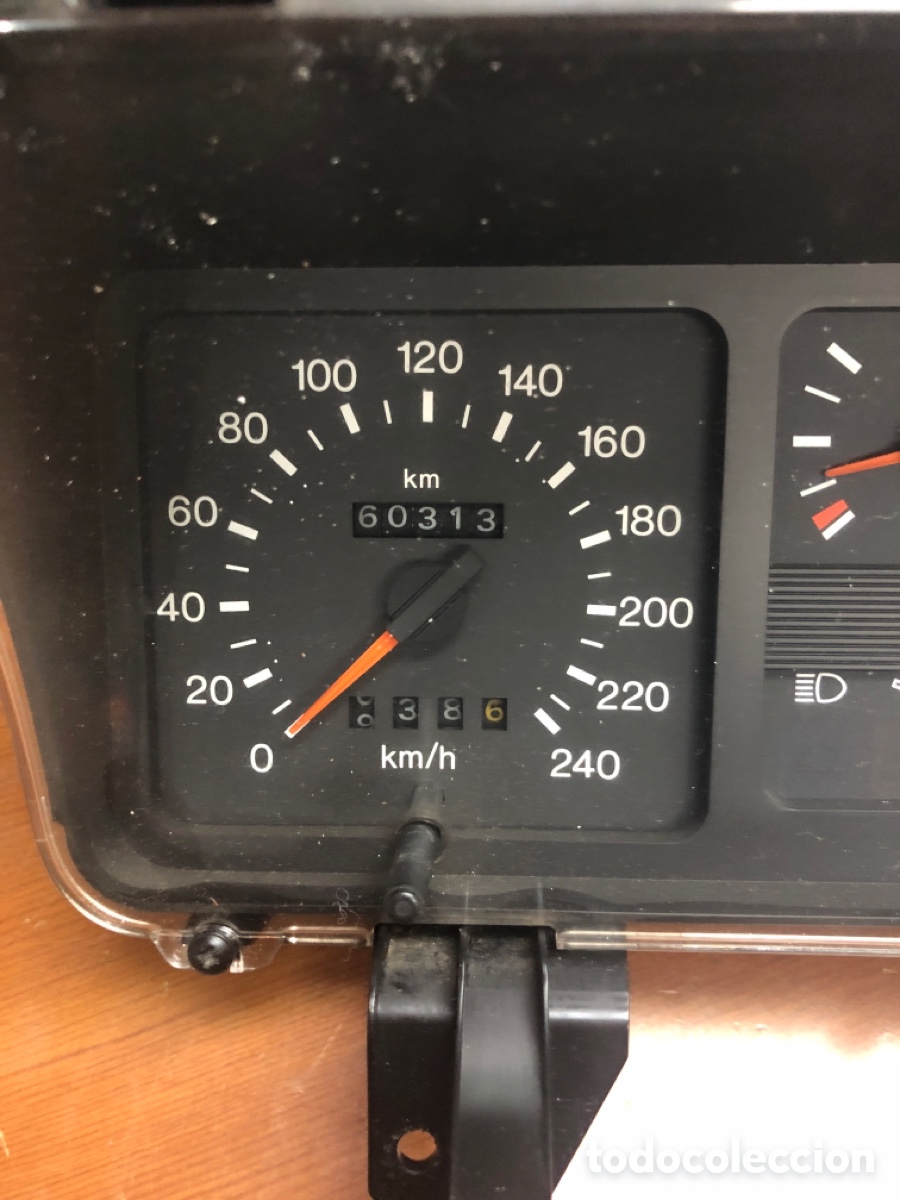 Coches y motocicletas: CUADRO- 87BB10841CA ( FORD SIERRA 87 ) - Foto 2