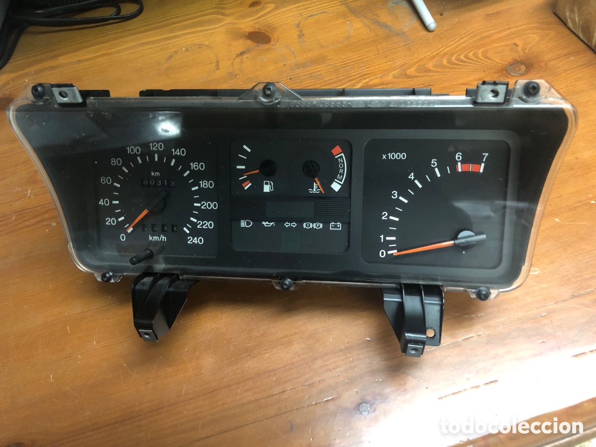 Coches y motocicletas: CUADRO- 87BB10841CA ( FORD SIERRA 87 ) - Foto 1