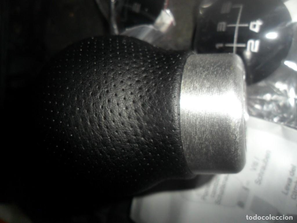 Autos und Motorr&auml;der: BC Corona Pomo Palanca de cambio en simil piel negro con gatillo 27mm OEM