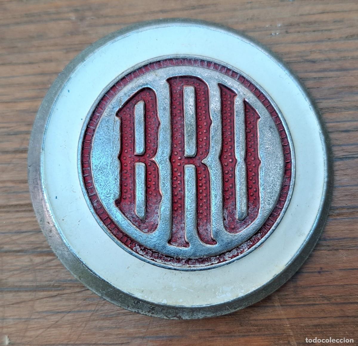 Coches y motocicletas: Placa emblema de la marca BRU - Foto 2