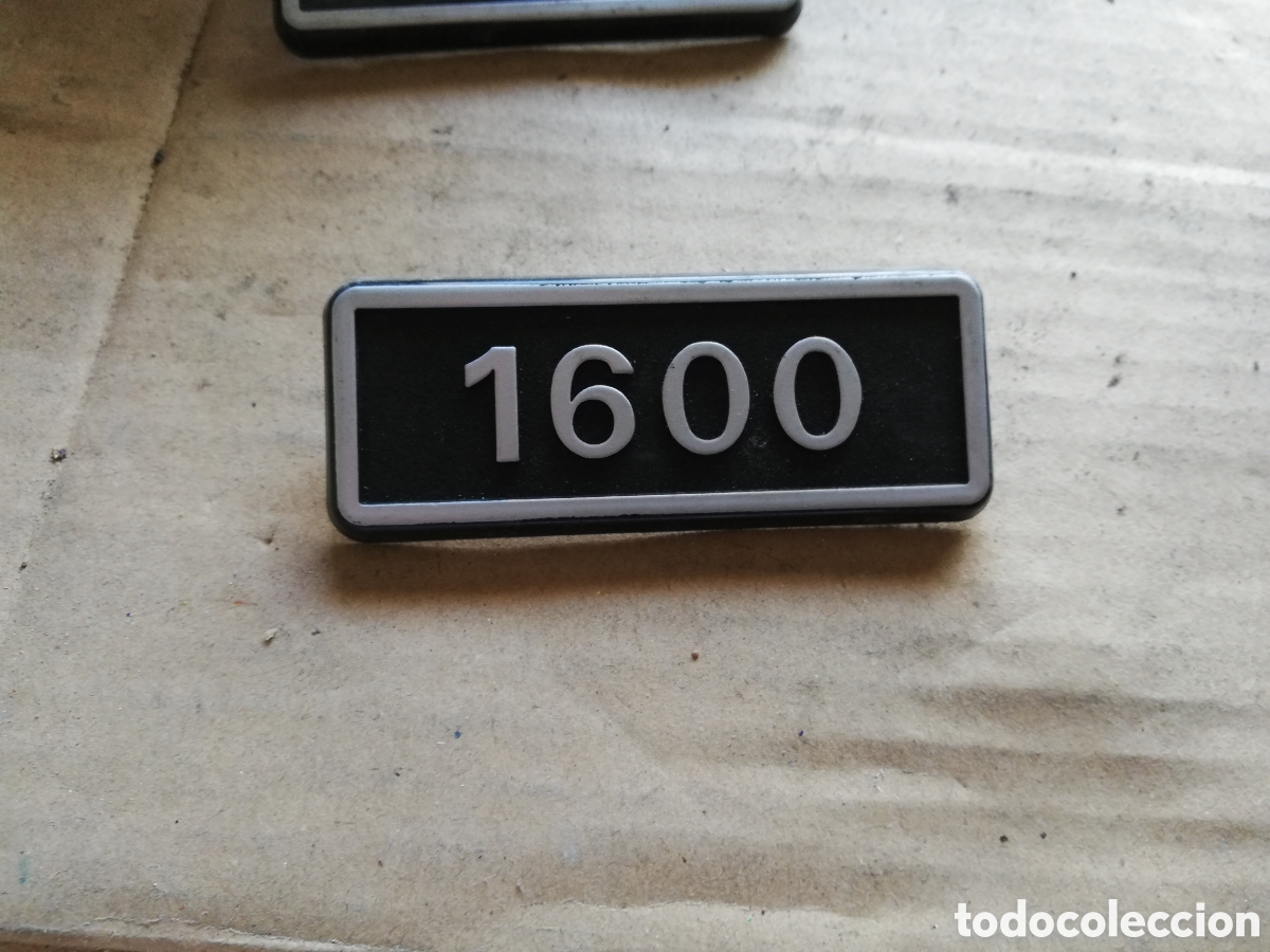 Automobili e Motociclette: Logotipo 1600 para Seat 131