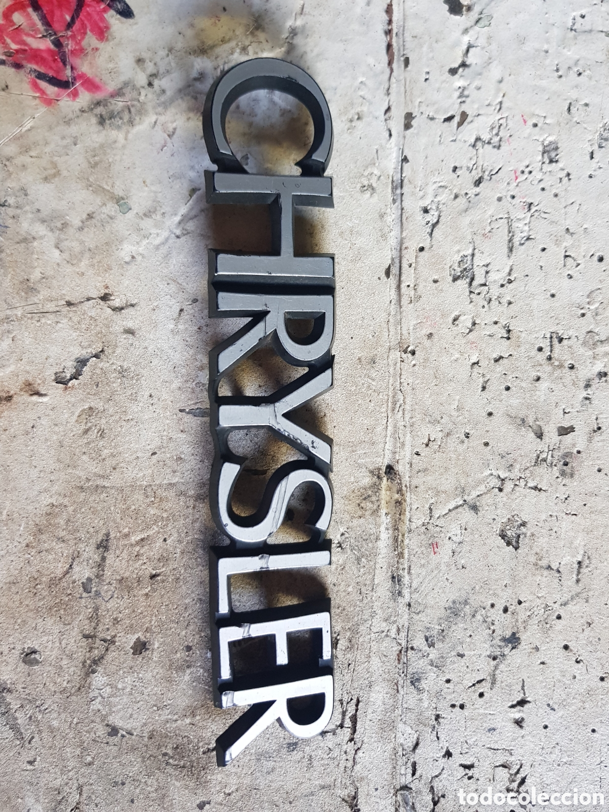 Coches y Motocicletas: Insignia Chrysler 180