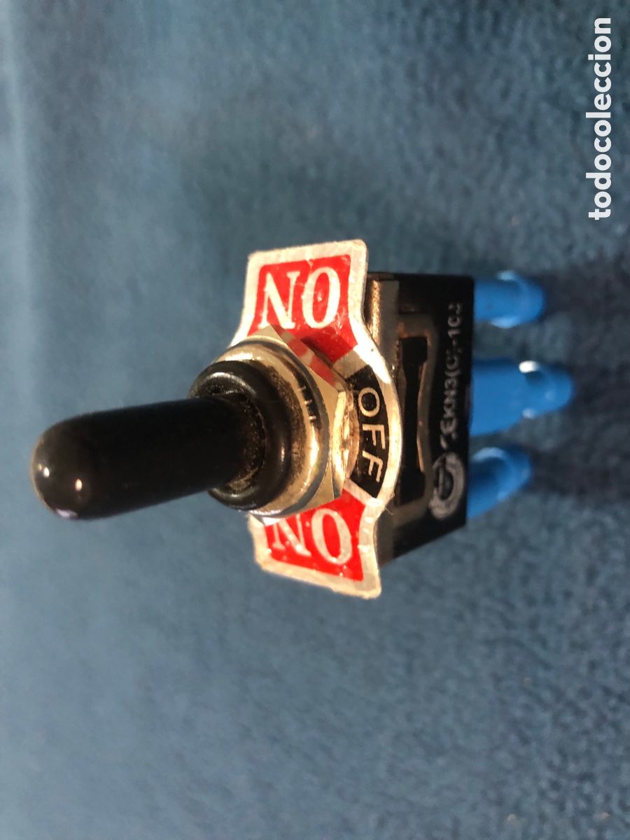 Automobili e Motociclette: INTERRUPTOR PARA COCHE CL&Aacute;SICO BAQUELITA