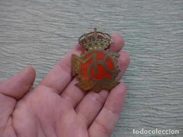 Autos und Motorr&auml;der: Antigua placa de coche o moto del Motociclista Club de Catalu&ntilde;a, original.