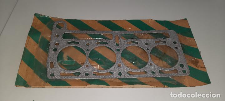 Coches y Motocicletas: SEAT 850,JUNTA CALATA