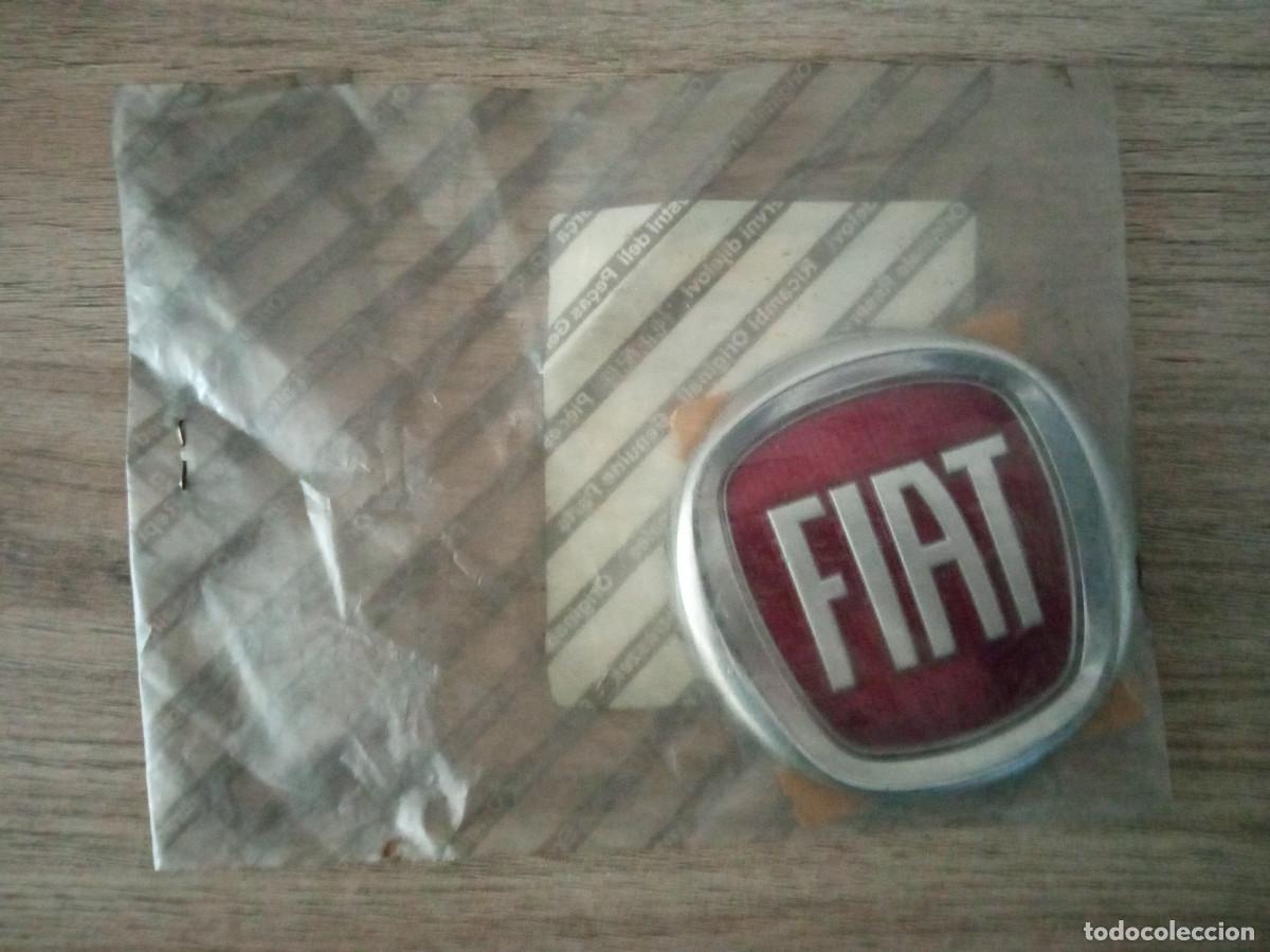 Automobili e Motociclette: EMBLEMA FIAT SIN ABRIR