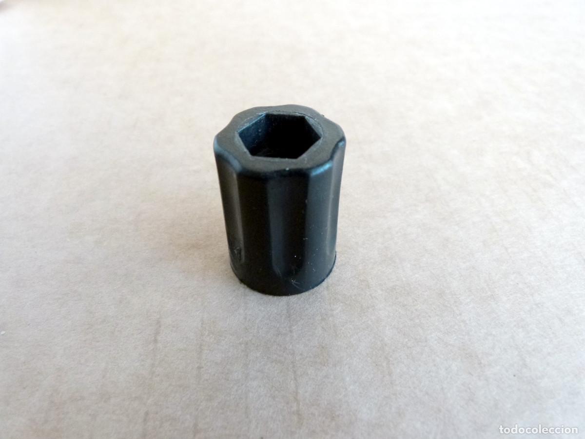 Voitures et Motocyclettes: Tuerca tornillo sujecion respaldo asiento trasero Alfa Romeo Sprint 1.5 1.7 QV