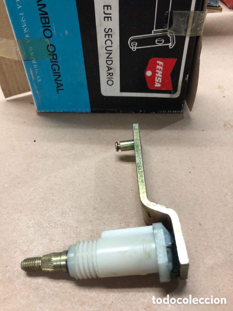 Autos und Motorr&auml;der: EJE SECUNDARIO LIMPIAPARABRISAS- FEMSA 23462-33 ( SEAT 1200 SPORT Y 1430 SPORT del 76 )