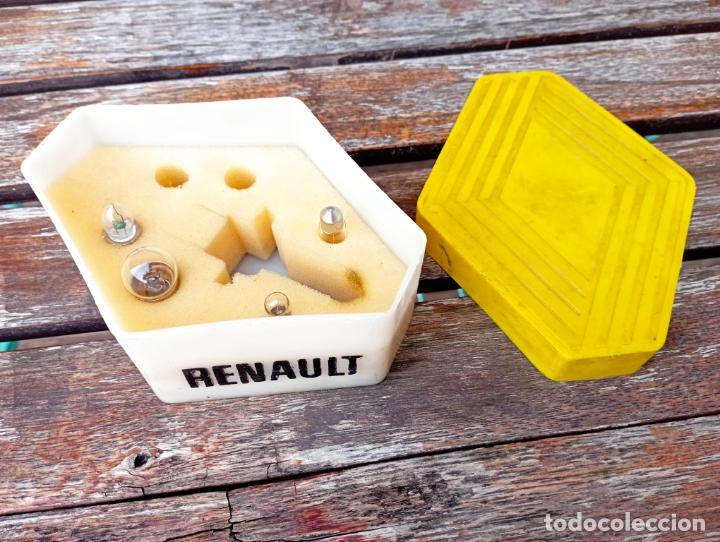 Autos und Motorr&auml;der: RECAMBIO PORTA LAMPARAS BOMBILLAS ORIGINALES RENAULT.
